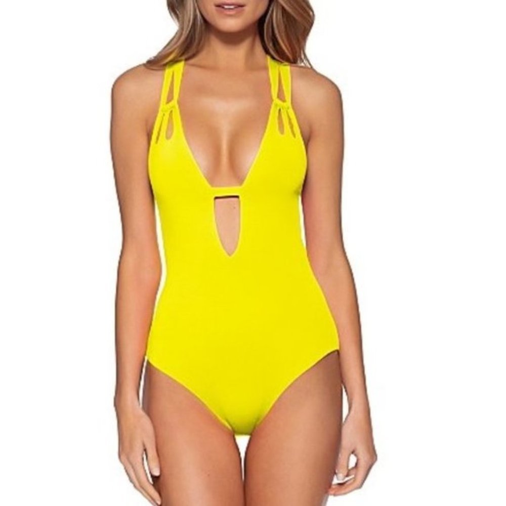 NWOT BECCA COLOR CODE ONE-PIECE SWIMSUIT